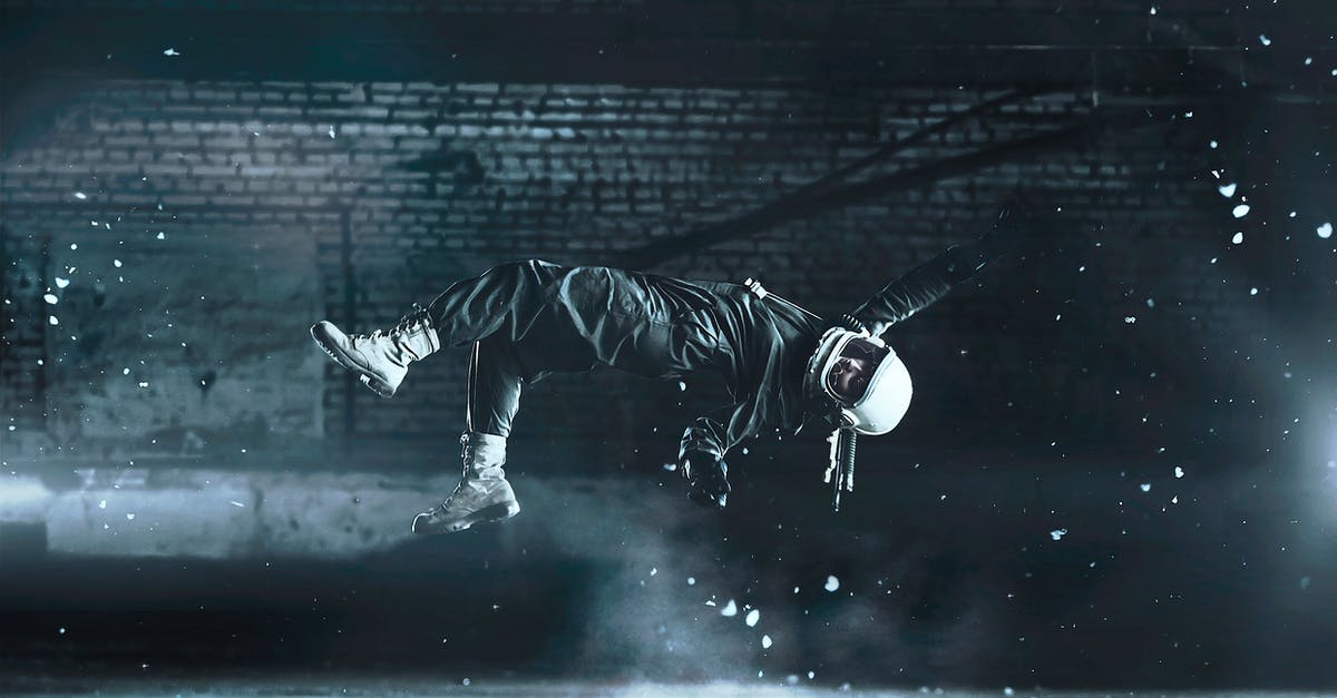 How to give a certain mob levitation if it is in a 6-block radius? - Man Wearing White Full-face Motorcycle Helmet
