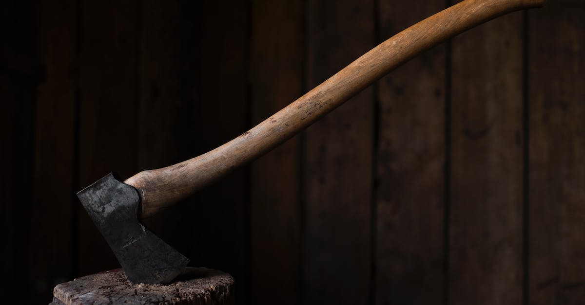 How to handle Axe when he has Blink dagger / invis + blademail? - Brown and Black Axe