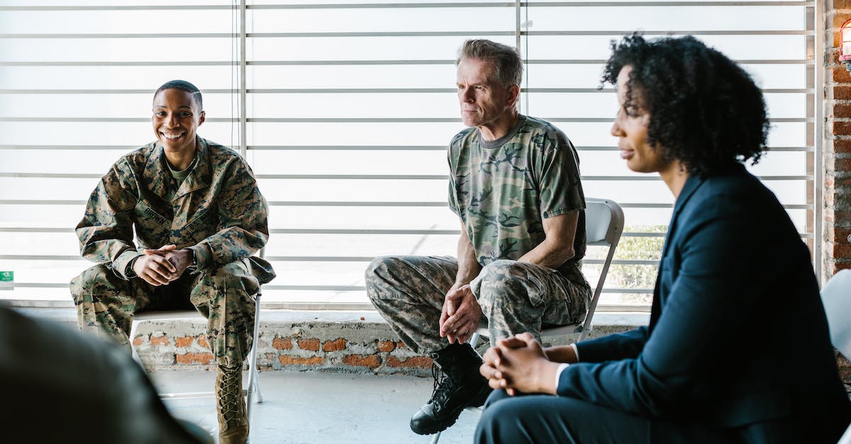How to heal heroes and armies? - Photo of Group Therapy Session