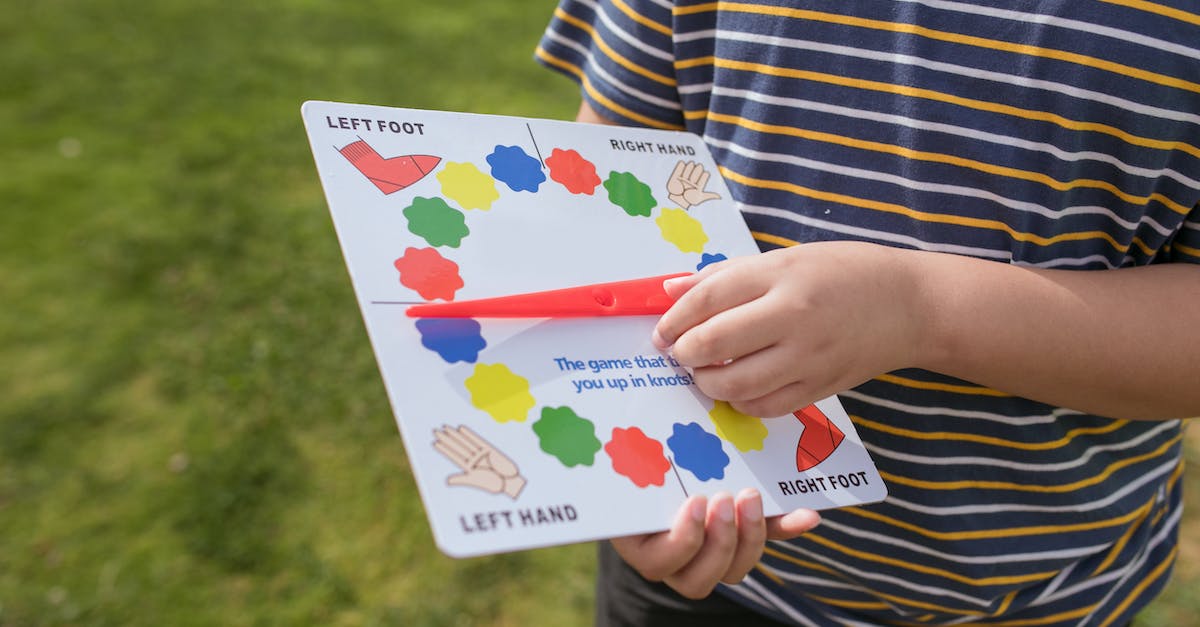 How to join a LAN / IPX game on Diablo 1? - Person Holding Happy Birthday Card