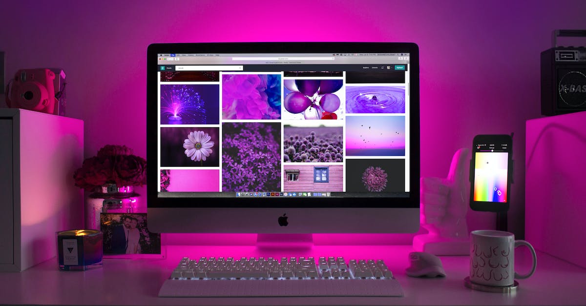 How to keep the mouse within the borders [Dual monitors] - Silver Imac Displaying Collage Photos