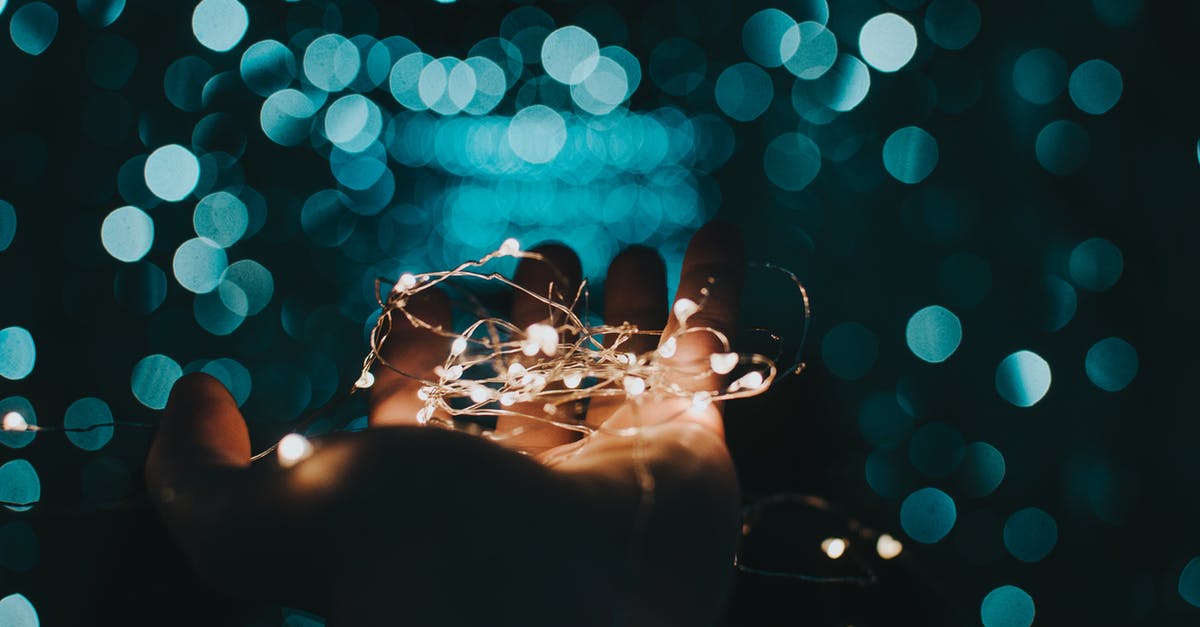 How to make a player/entity glow in the dark? [closed] - White String Light