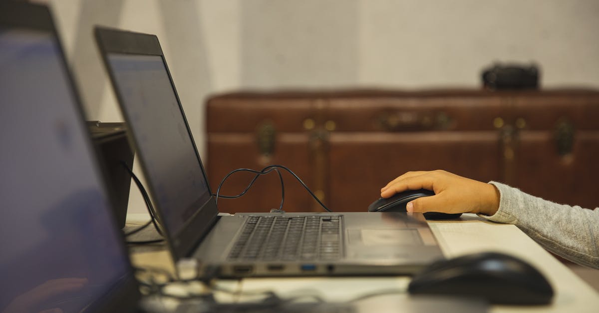 How to open the options menu without using the mouse in windowed mode? - Crop anonymous schoolkid against open netbook with information on screen studying at table in classroom How to open the options menu without using the mouse in windowed mode? - Crop anonymous schoolkid against open netbook with information on screen studying at table in classroom