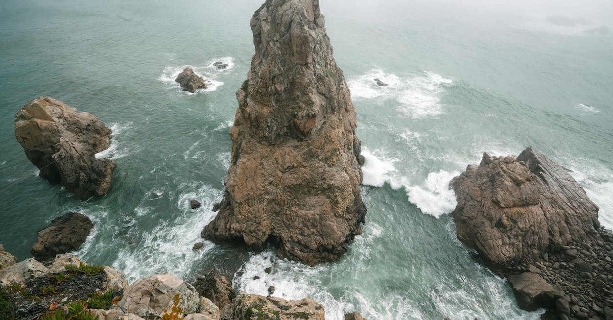How to prevent crash on quest 'Hunting a Witch' / Bathtub scene? - Foamy waves of sea and rocky cliff How to prevent crash on quest 'Hunting a Witch' / Bathtub scene? - Foamy waves of sea and rocky cliff