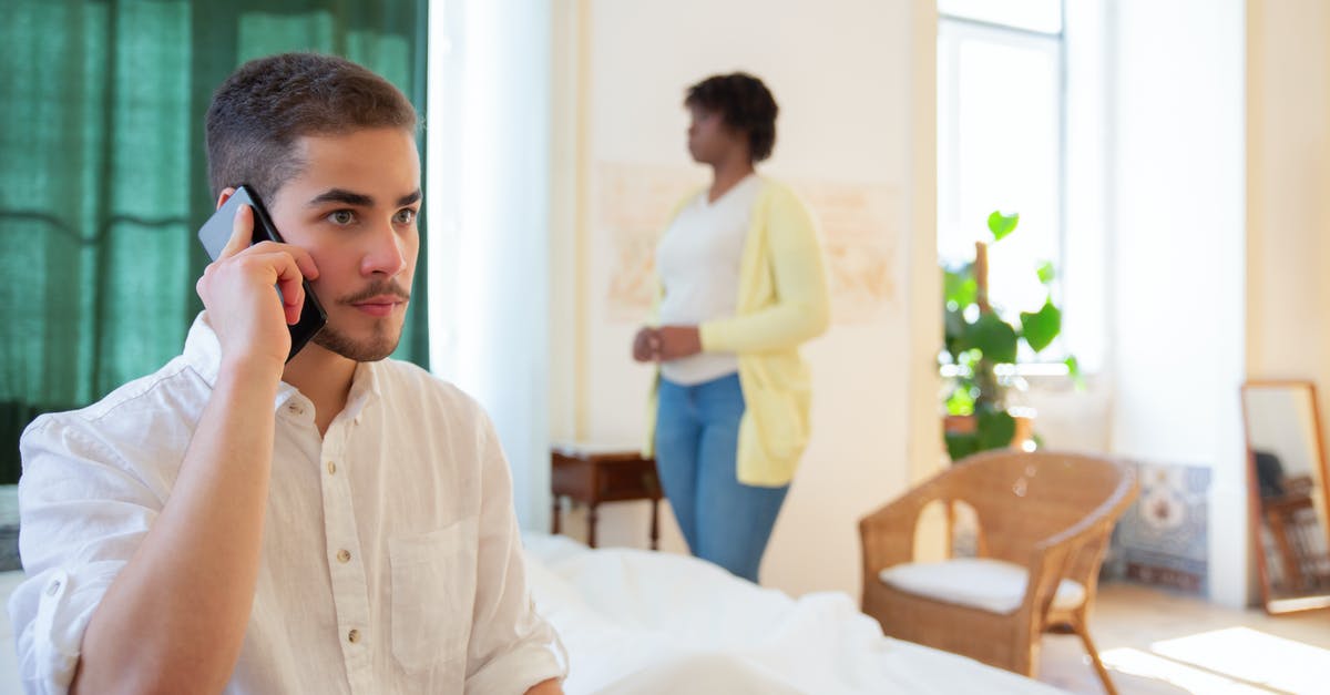 How to provide more room in a Xbox 360 Slim for Call of Duty Black Ops III? - Man in White Button Up Shirt Holding Black Smartphone How to provide more room in a Xbox 360 Slim for Call of Duty Black Ops III? - Man in White Button Up Shirt Holding Black Smartphone