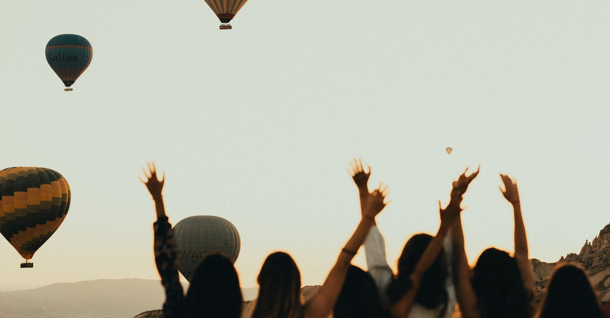 How to "fly" with elytra in Minecraft? - 