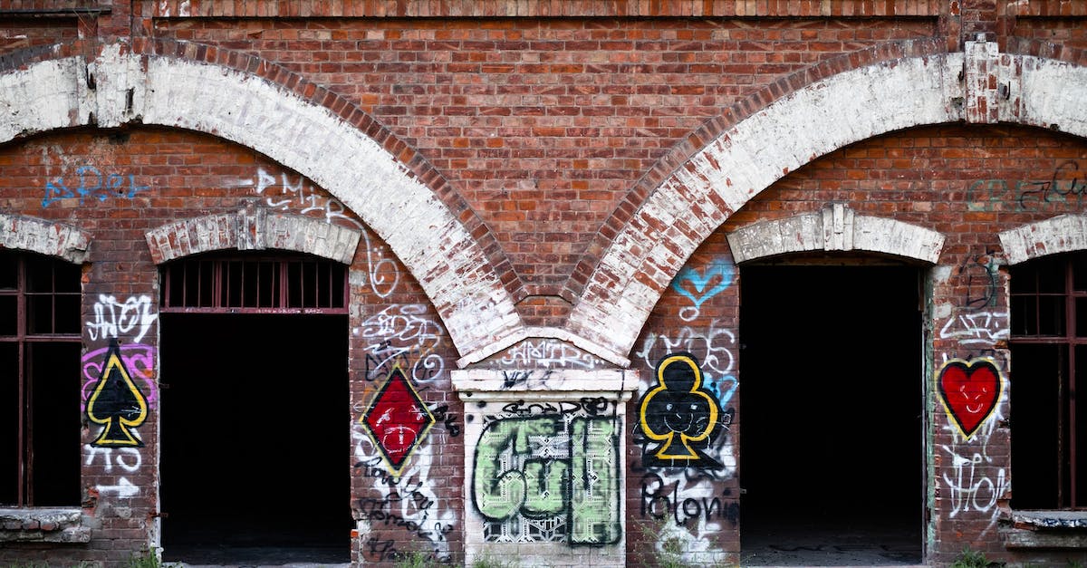 How to reliably capure cities instead of destroying them? - Grayscale Photo of Brick Building How to reliably capure cities instead of destroying them? - Grayscale Photo of Brick Building