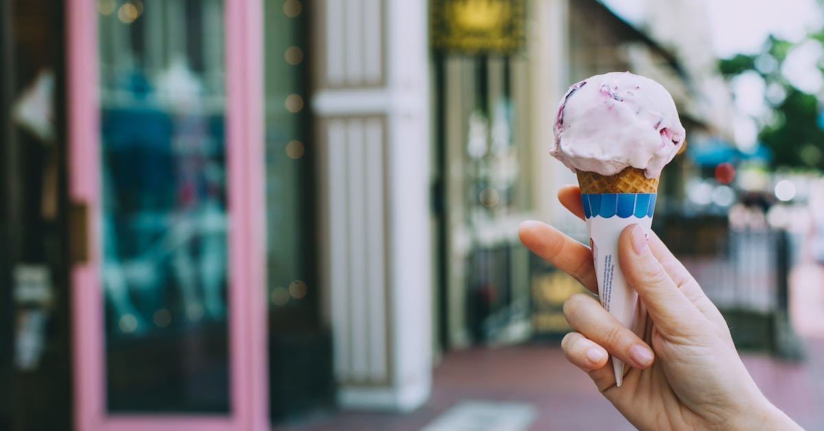 How to shift a whole build WITHOUT MCEdit - Crop person showing delicious ice cream cone on street How to shift a whole build WITHOUT MCEdit - Crop person showing delicious ice cream cone on street
