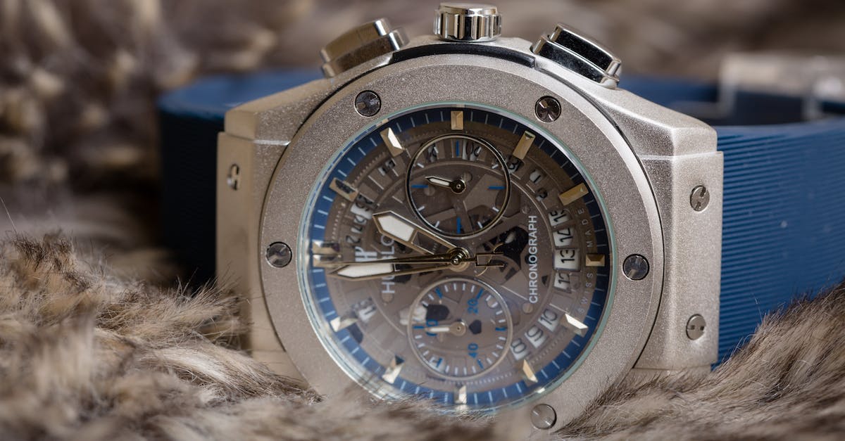 How to skip time in Minecraft? - Silver and Blue Chronograph Wristwatch How to skip time in Minecraft? - Silver and Blue Chronograph Wristwatch