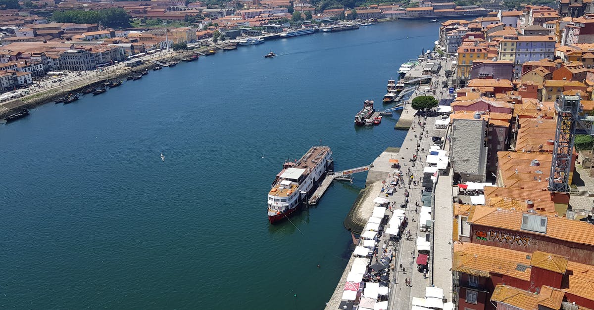 How to transport cargo using boats in minecraft? - A Cruise Ship Docked on Port How to transport cargo using boats in minecraft? - A Cruise Ship Docked on Port