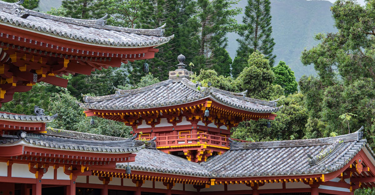 I can't find the lihzahrd Temple in terraria 1.2 - Brown and White Temple Surrounded by Green Trees I can't find the lihzahrd Temple in terraria 1.2 - Brown and White Temple Surrounded by Green Trees