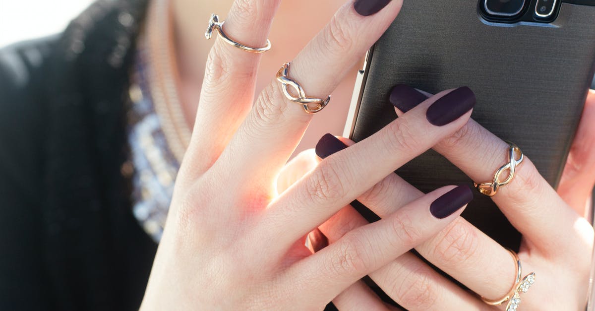 I can't see my skin or anyone else's in 1.12.1 Minecraft - Four Gold-colored Rings