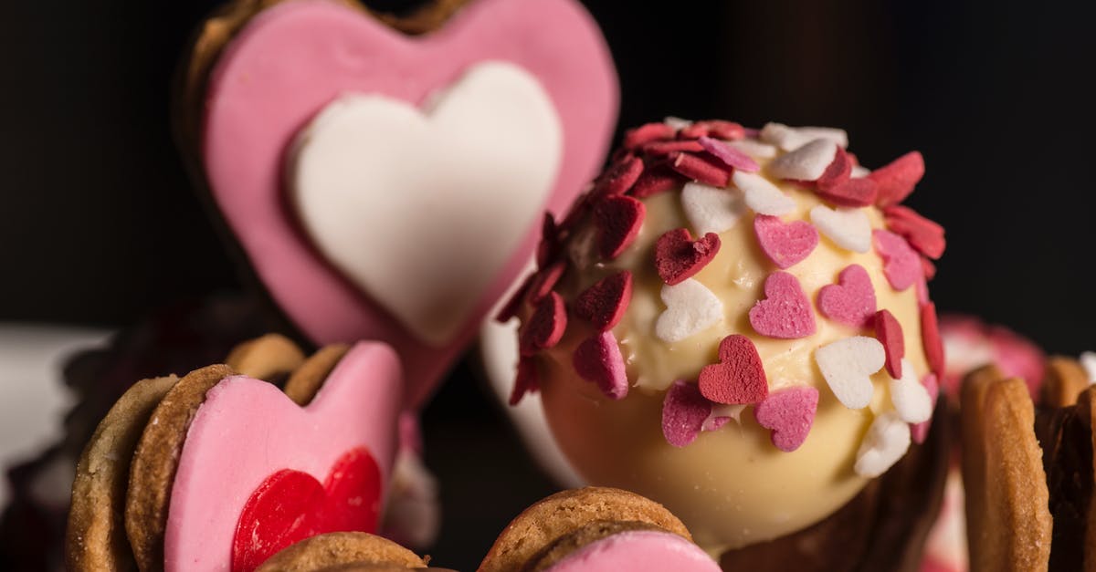 I need the grandmapocalyplse cookie clicker [closed] - Pink and White Heart Shaped Cake