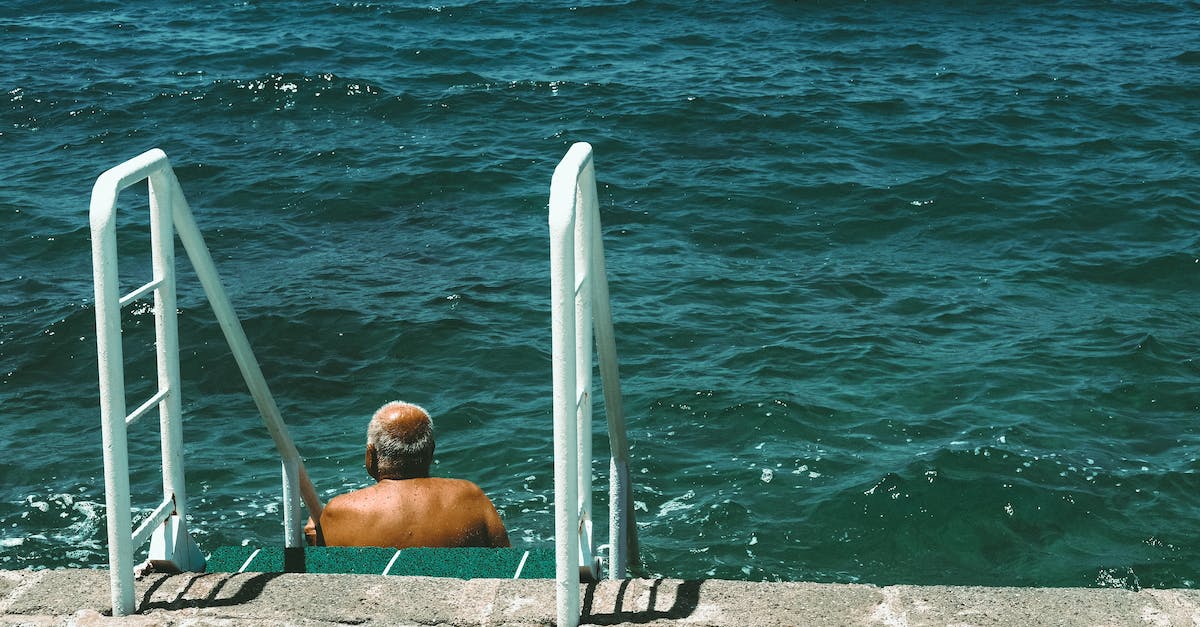 I want to make a sword that does no knock back - A Man Swimming on the Sea water I want to make a sword that does no knock back - A Man Swimming on the Sea water