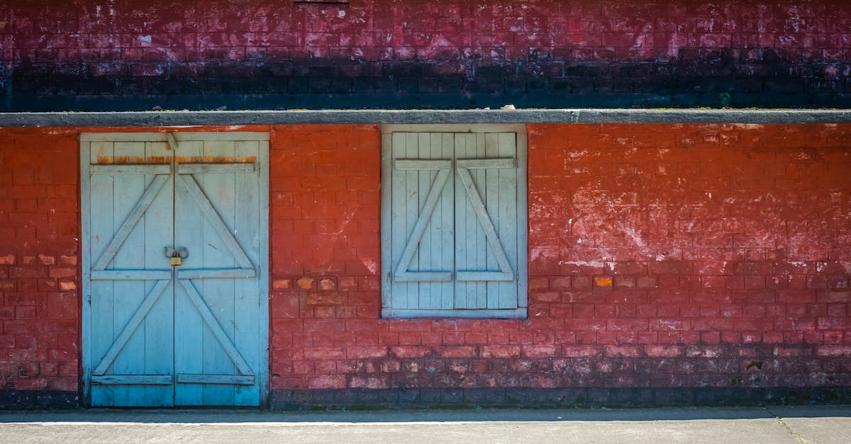 In Portal games, do you always exit a portal at a right angle to its surface? - Red and White Brick Wall