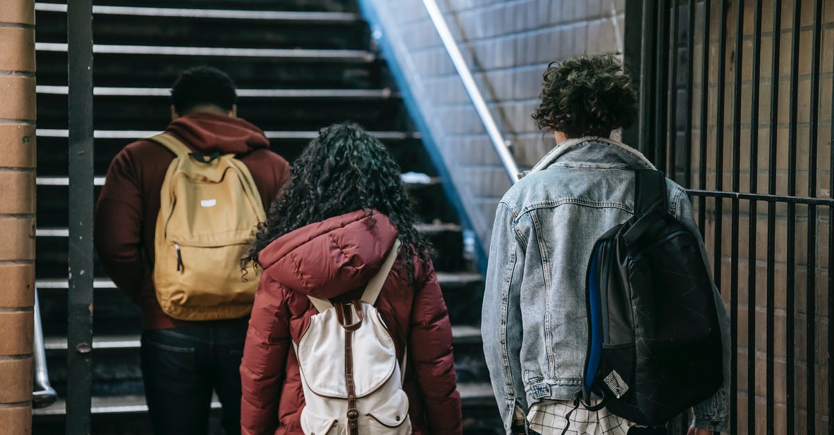 Ingress factions: only appears to be one group in my city - Group of young students walking near stairs Ingress factions: only appears to be one group in my city - Group of young students walking near stairs