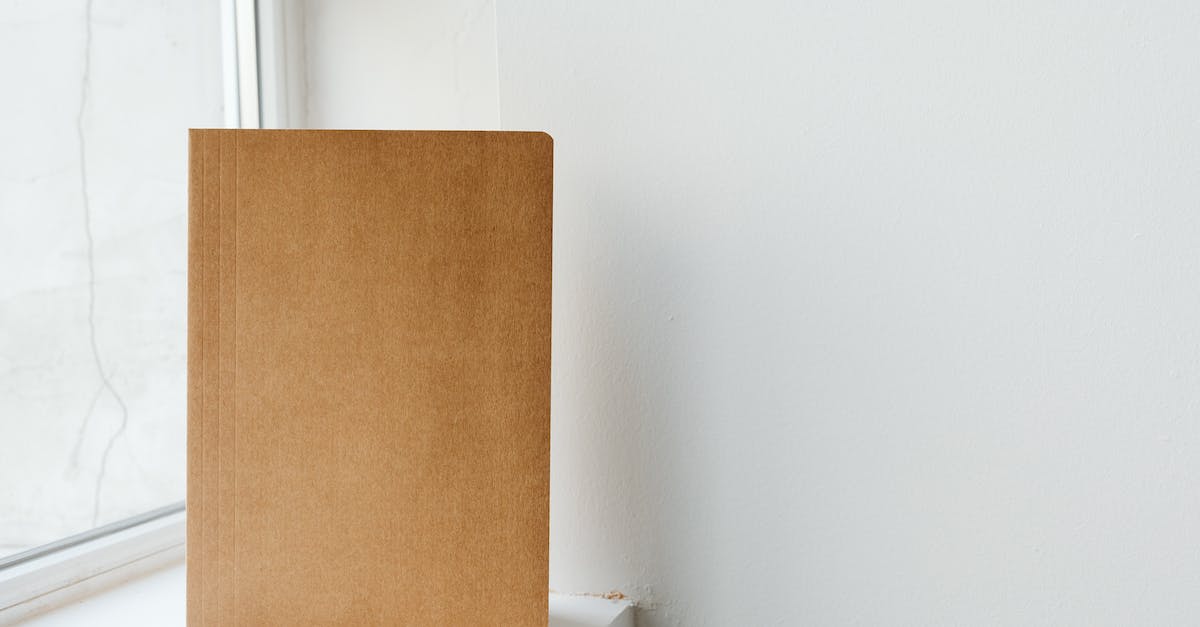 Installing Minecraft mods without a bin folder or minecraft.jar [duplicate] - Brown Wooden Board on White Table