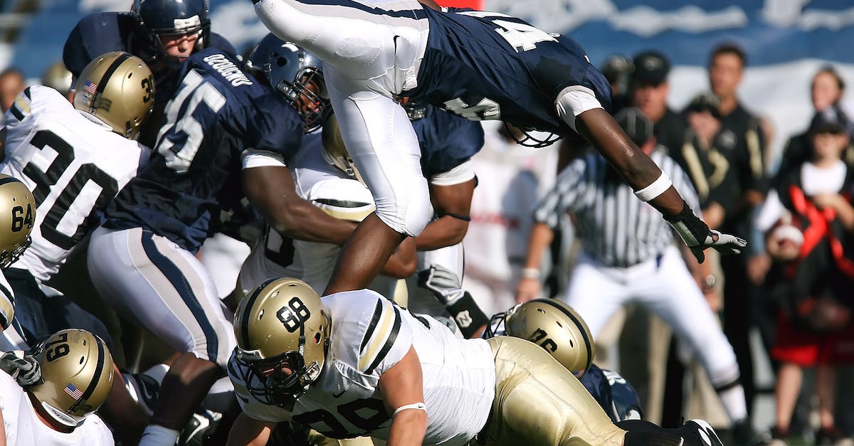 Is Defense the best offense in Clash of Clans - Clashing Football Players