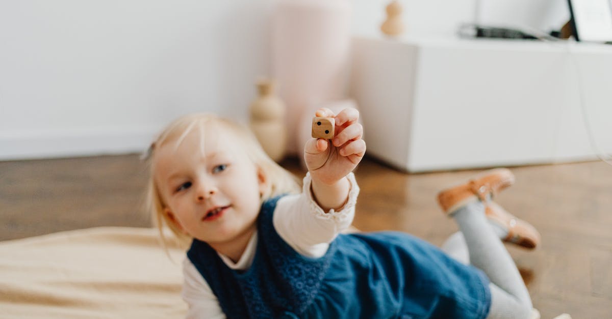 Is Dr. Drago's Madcap Chase / Die Total Verrückte Rallye playable on current systems? - Free stock photo of baby, bed, blond