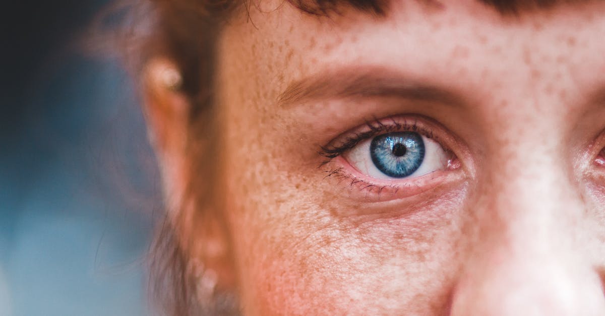 Is it even possible to get real money for CS:GO skins? - Face of woman with blue eyes