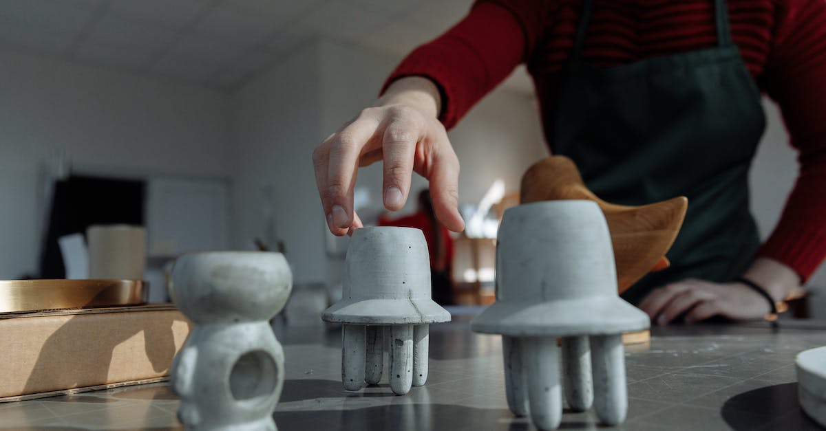 Is it possible to collect arrows as items automatically? - Handmade Items on a Gray Surface