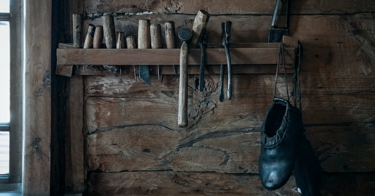 Is it possible to repair a SNES cartridge with broken/worn contacts/pins? - Shoemaker tools hanging on shelf in rustic wooden workshop Is it possible to repair a SNES cartridge with broken/worn contacts/pins? - Shoemaker tools hanging on shelf in rustic wooden workshop