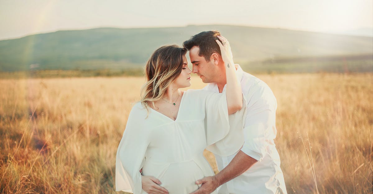 Is it possible to romance Jack in Mass Effect 2 without re-playing Mass Effect 1? - Couple in Field