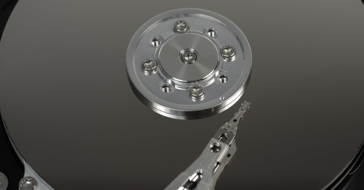 Is it possible to save a picture to a floppy disk in Computercraft? - Grey Metal Plier on Round Disc