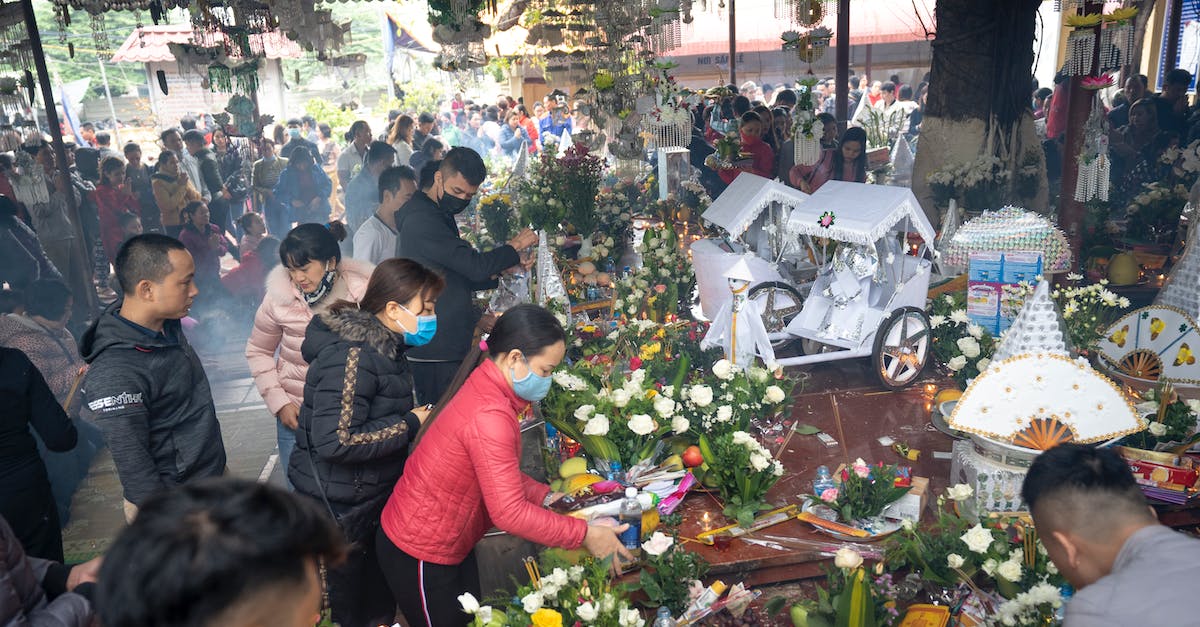 Is it worth buying schematics? - People on Street Market Is it worth buying schematics? - People on Street Market