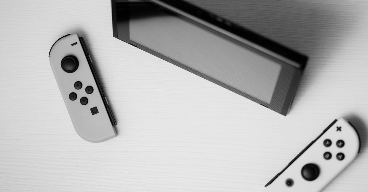 Is local multiplayer (local network, multiple consoles) possible on Doom on Nintendo Switch? - Silver Iphone 6 Beside Apple Remote