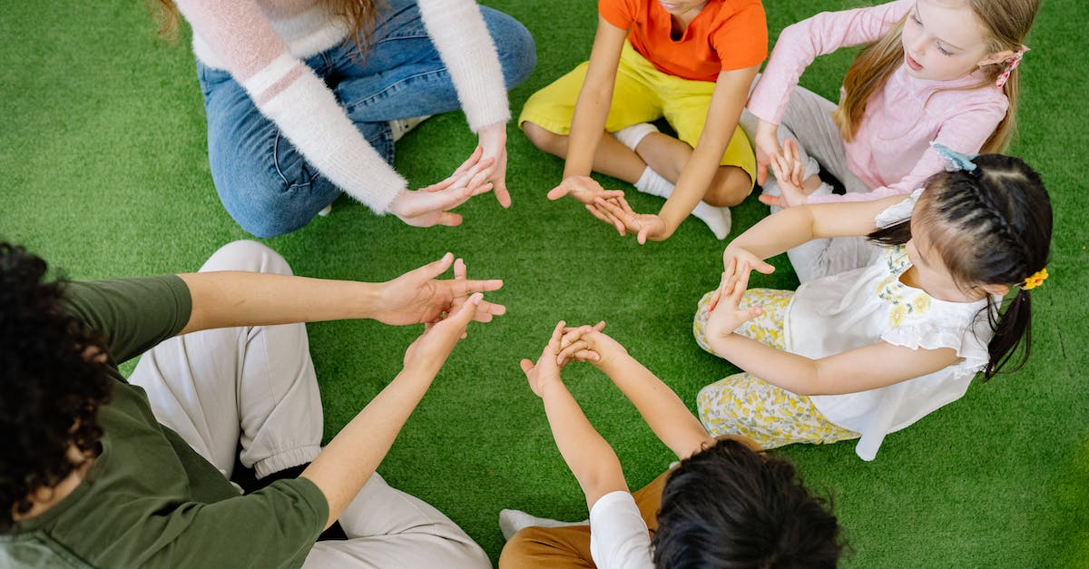 Is possible to play Polarity cooperative campaign online? - Preschool Children Doing Hand Exercise With Teachers