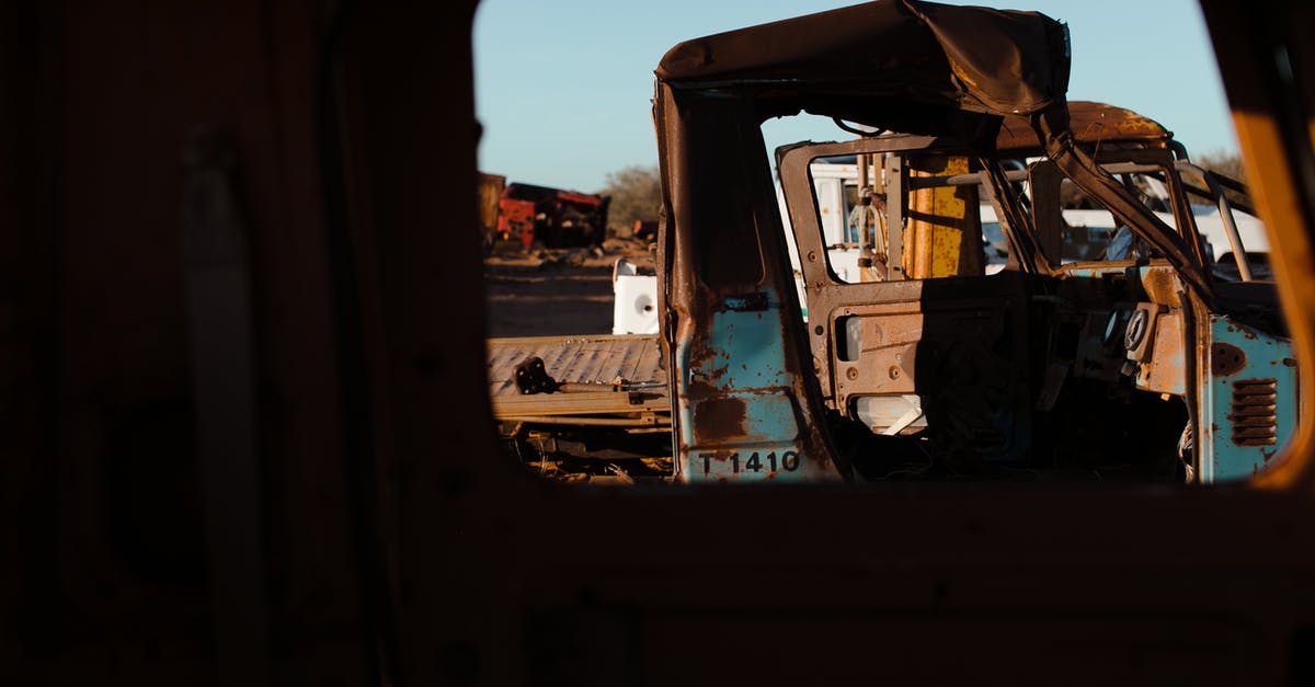 Is "Slash/Crush" damage equivalent to "Slash or Crush" damage? - Metal ruins of damaged cars Is "Slash/Crush" damage equivalent to "Slash or Crush" damage? - Metal ruins of damaged cars