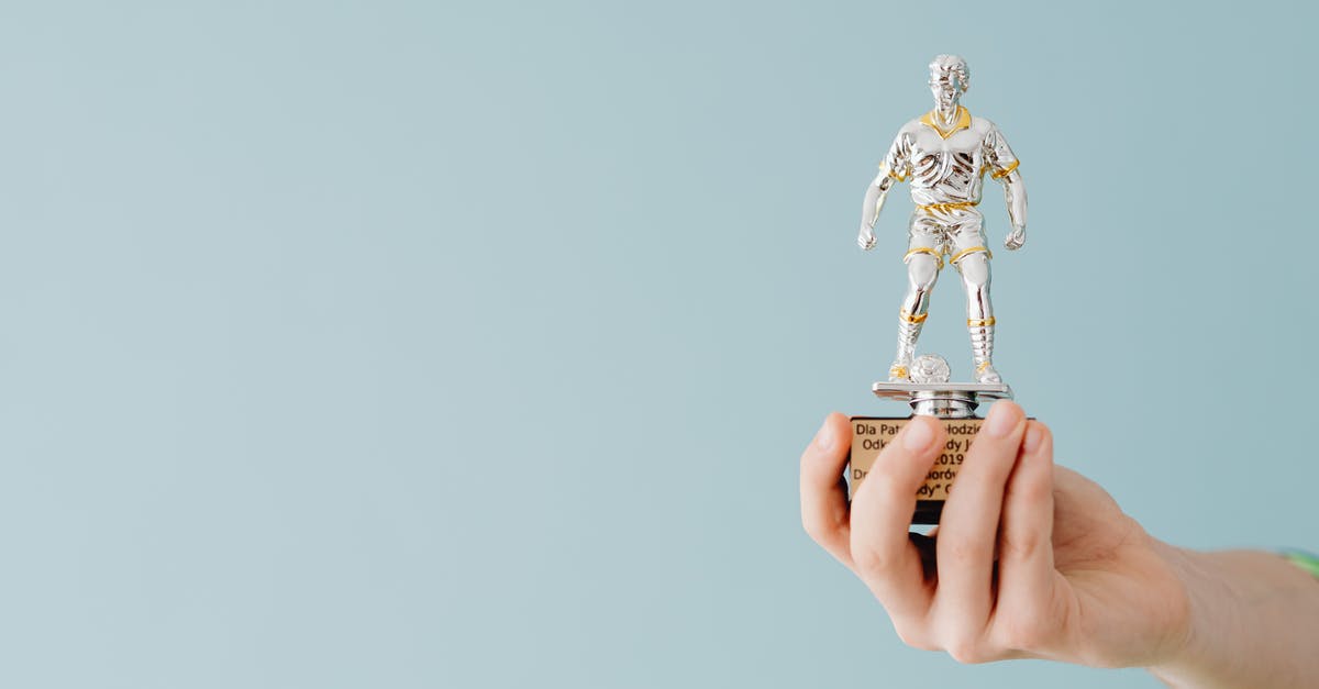 Is the film trophy bugged? - Hand Holding Trophy Is the film trophy bugged? - Hand Holding Trophy
