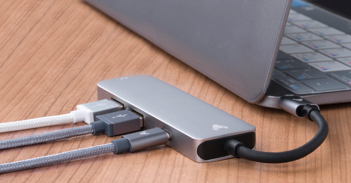 Is there a solution for the NES that will allow me to keep the zapper plugged in and usable while other 2 controllers are plugged in? - A USB Hub Plugged into a Laptop Is there a solution for the NES that will allow me to keep the zapper plugged in and usable while other 2 controllers are plugged in? - A USB Hub Plugged into a Laptop