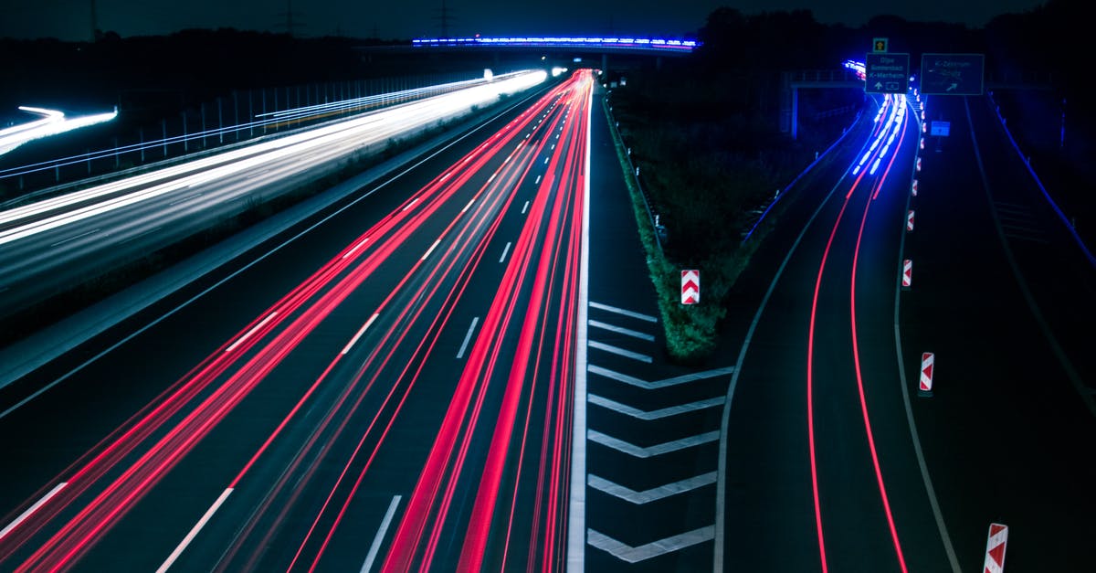 Is there an advantage for reaching the sector exit fast? - Light Trails on Road at Night
