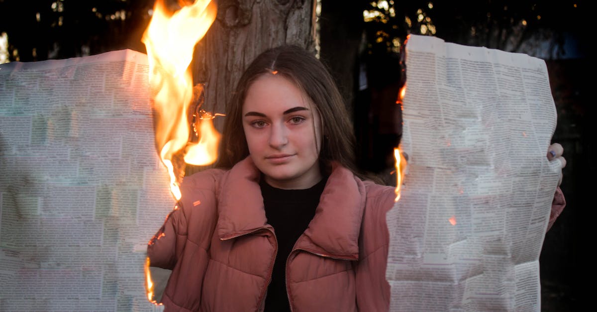 Is there an Infinite ammo and rapid fire command? - Woman burning newspaper in bright fire near tree Is there an Infinite ammo and rapid fire command? - Woman burning newspaper in bright fire near tree