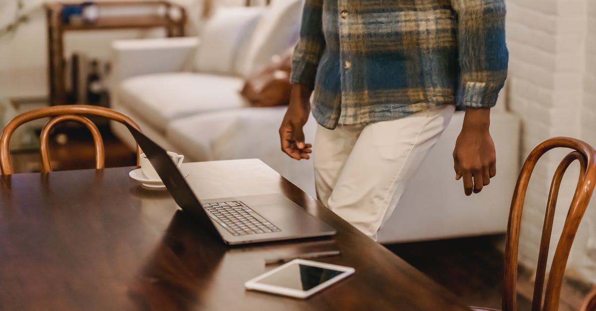 Lester will not start the Fleeca Job. Am I missing something? [closed] - Crop black man working at home