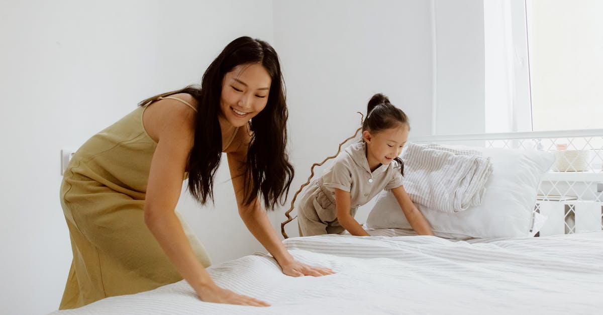 Making entities invisible even in Spectator mode - Mother and Daughter Making the Bedclothes Even Making entities invisible even in Spectator mode - Mother and Daughter Making the Bedclothes Even