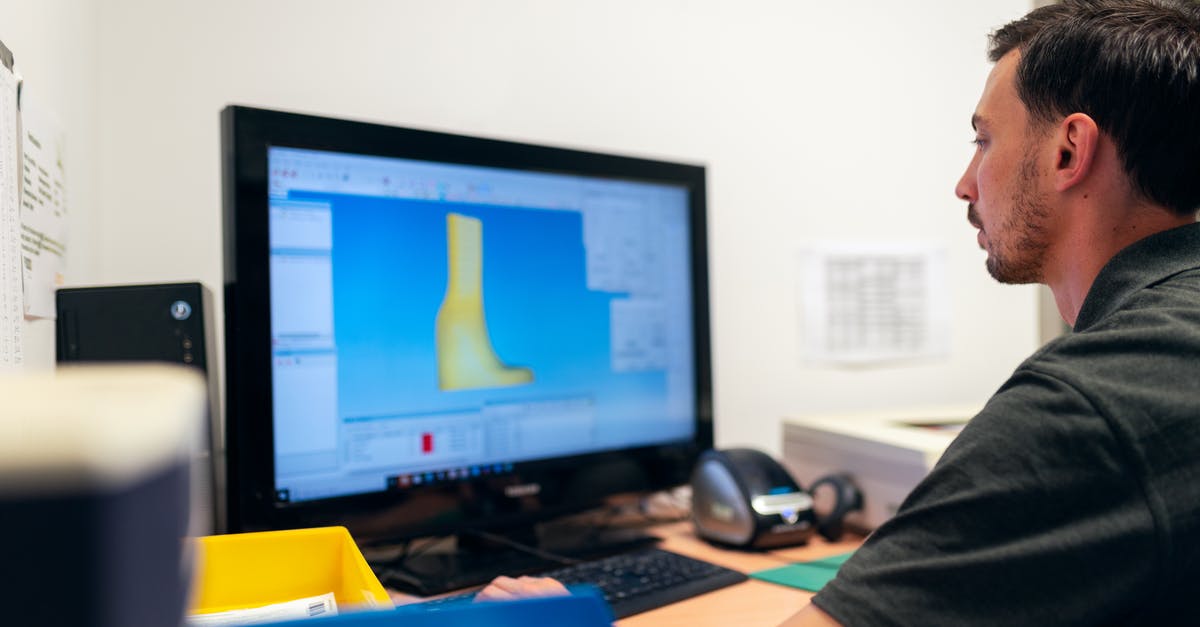 Making Spigot from FTP Work with my Computer - Man in Front of the Computer