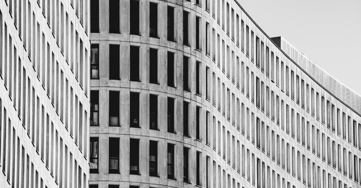 Marsh puzzle with empty block columns is not working - Wide building with lots of windows in daytime