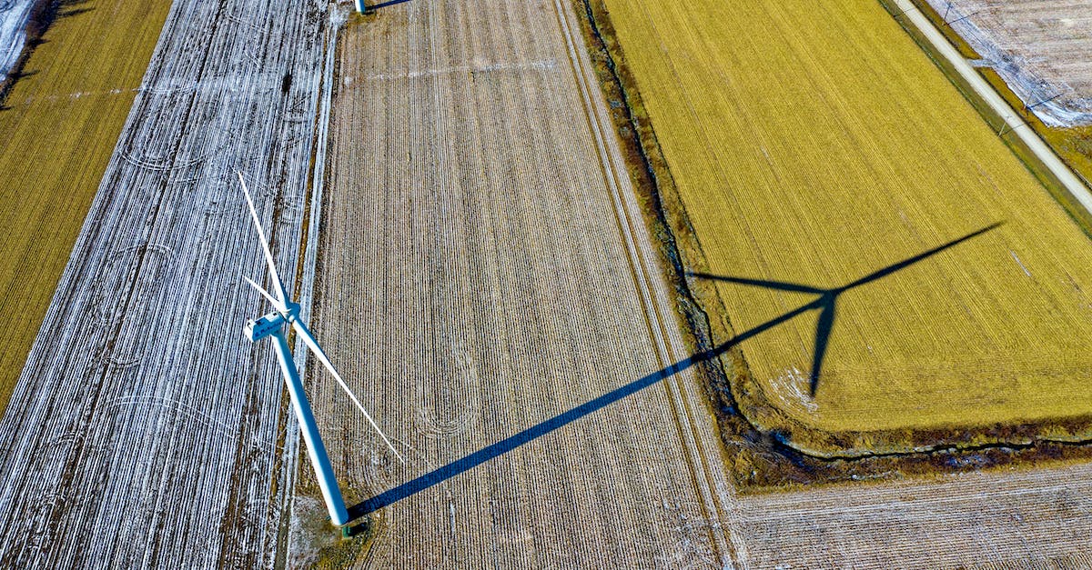 Max efficiency iron farm in 96x96 - High Angle Photo of Wind Turbine on Field Max efficiency iron farm in 96x96 - High Angle Photo of Wind Turbine on Field