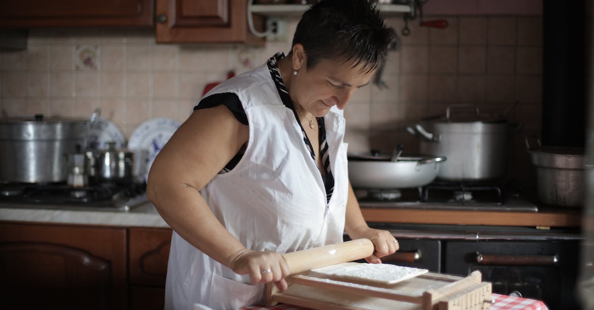 Max number of skill points in Elder Scrolls Online? - Woman in White Sleeveless Shirt Holding Brown Wooden Rolling Pin Max number of skill points in Elder Scrolls Online? - Woman in White Sleeveless Shirt Holding Brown Wooden Rolling Pin
