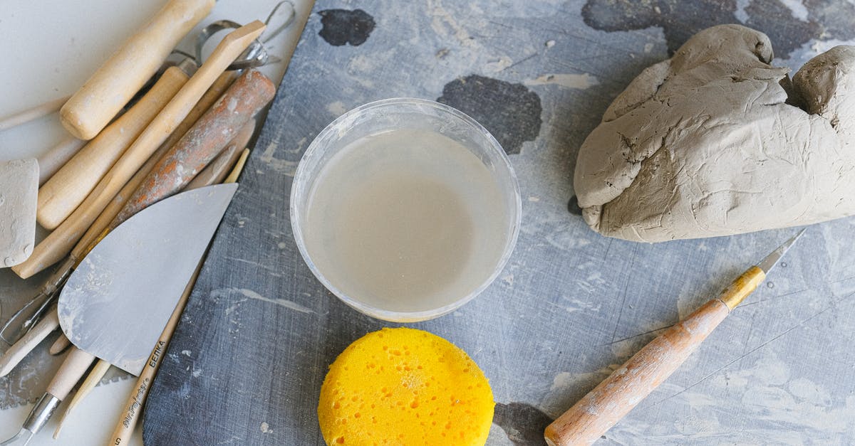 Minecraft Bedrock Edition Item Models? - Tools and bowl of water prepared for clay modeling Minecraft Bedrock Edition Item Models? - Tools and bowl of water prepared for clay modeling