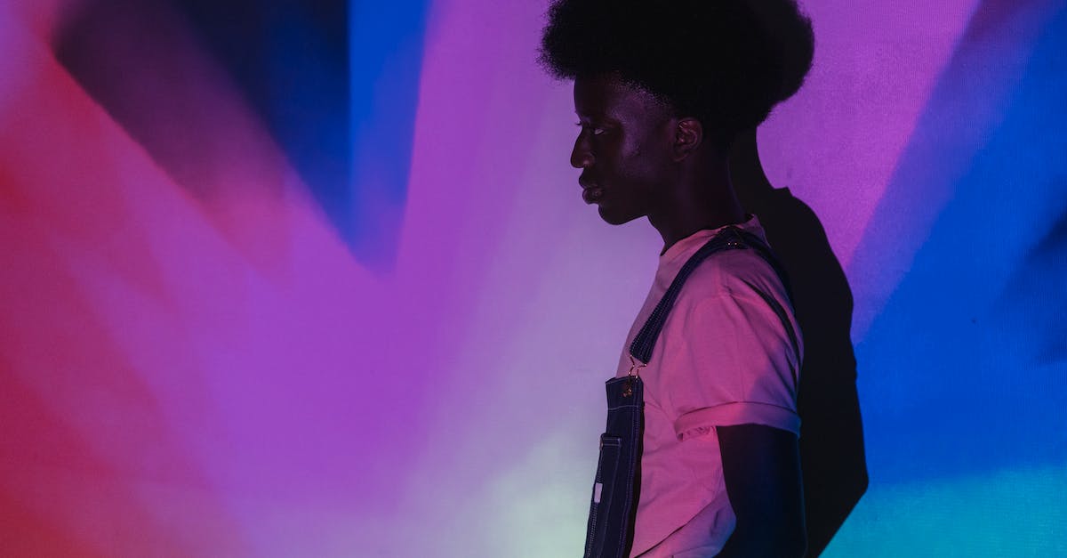 Minecraft Forge profile won't launch [closed] - Man in Blue T-shirt With Backpack