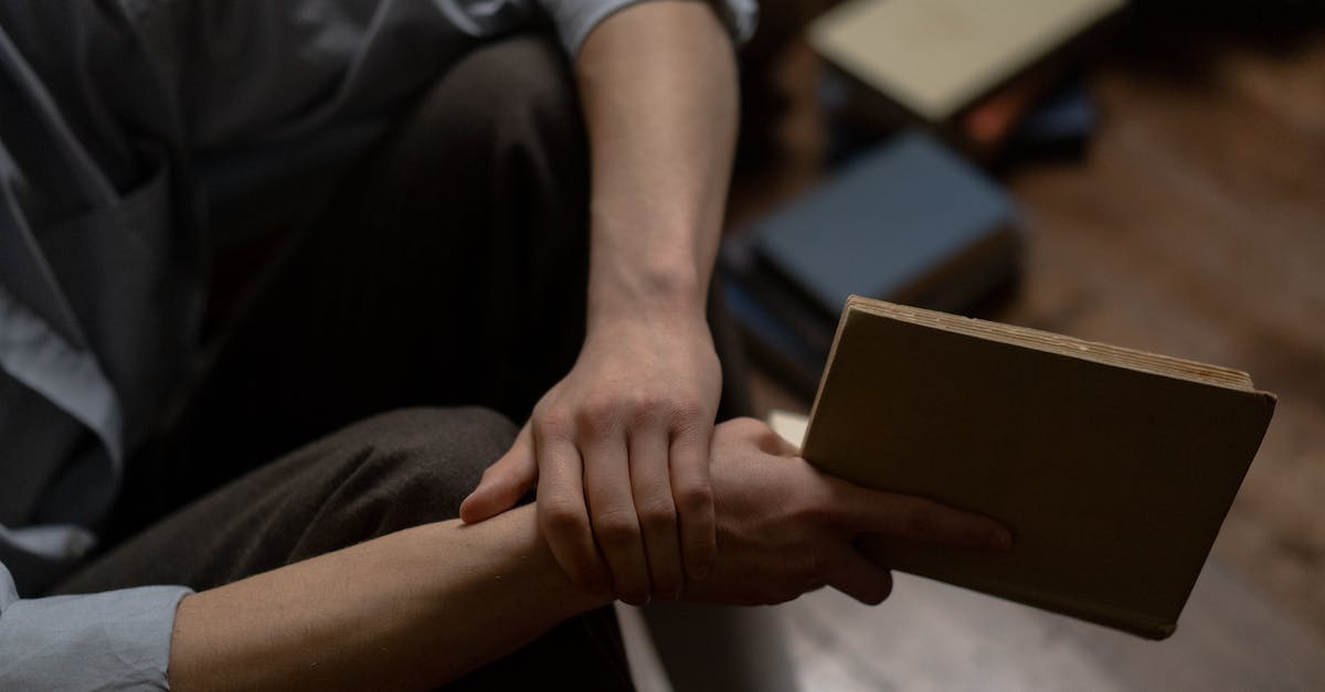 Minecraft Gamerules not working? - Person in Gray Shirt and Black Pants Holding Brown Box