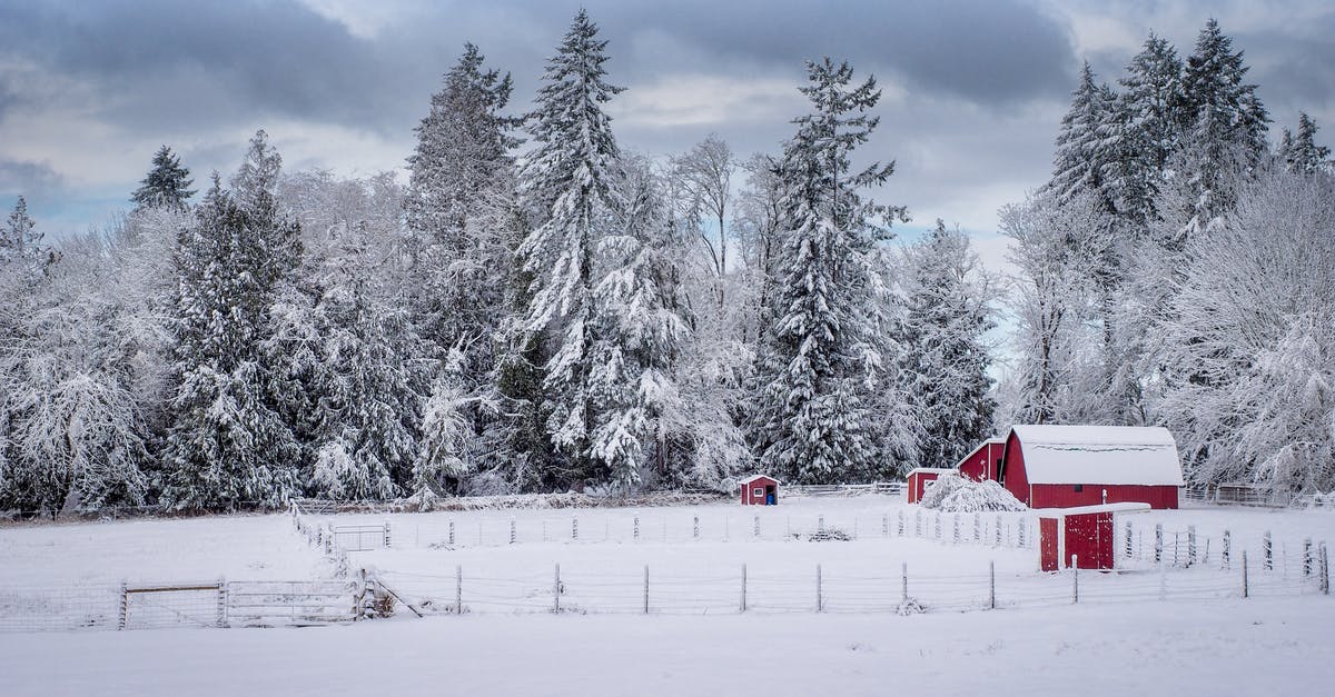 Minecraft LAN world fails to load Player 2 without freezing him - A Barn during Winter Minecraft LAN world fails to load Player 2 without freezing him - A Barn during Winter