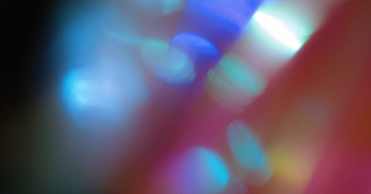 Minecraft PE, no more multi server? - Red Blue and Yellow Lights