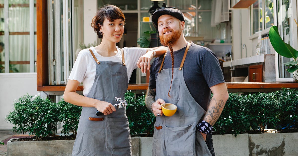 Minecraft Pocket Edition Local Multiplayer - Couple of barista coworkers spending time in street near cafe