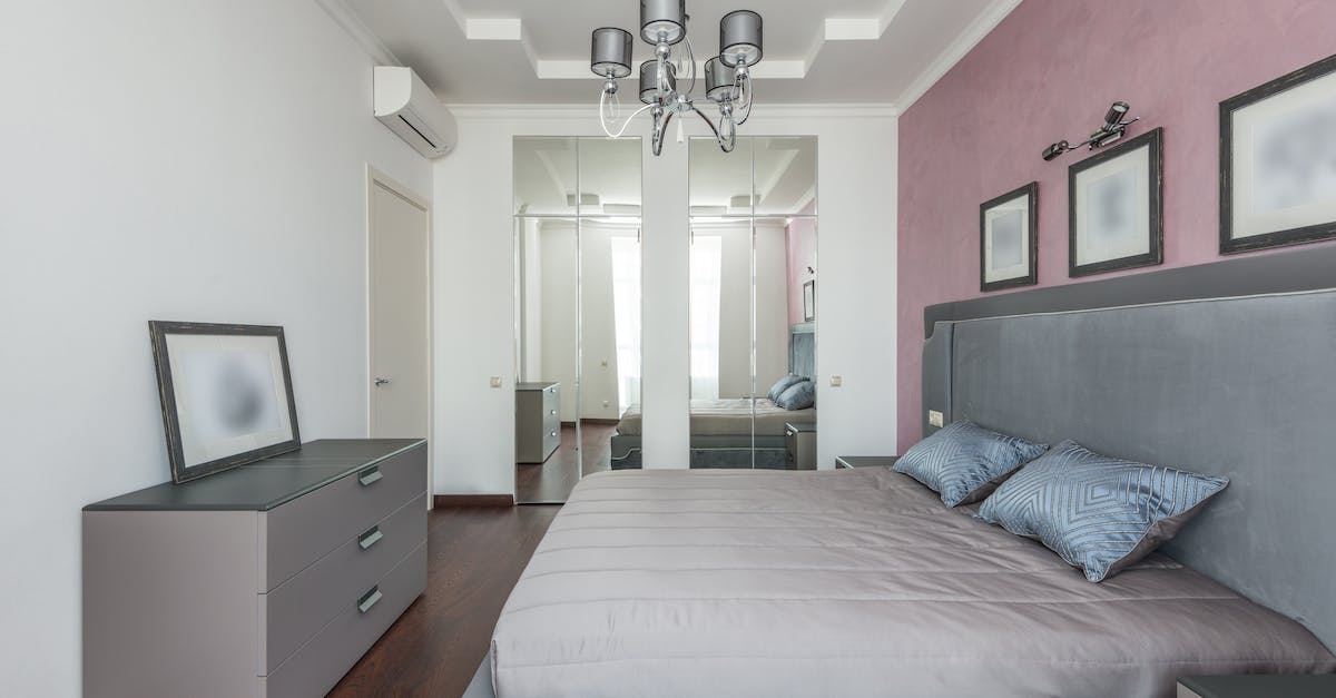 Minecraft went small [duplicate] - Free stock photo of apartment, bed, bedroom