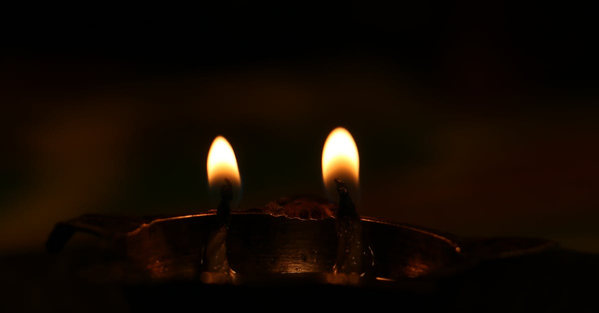 Minimum fire resist to counteract vampirism weakness - Close-up of Weak Flames
